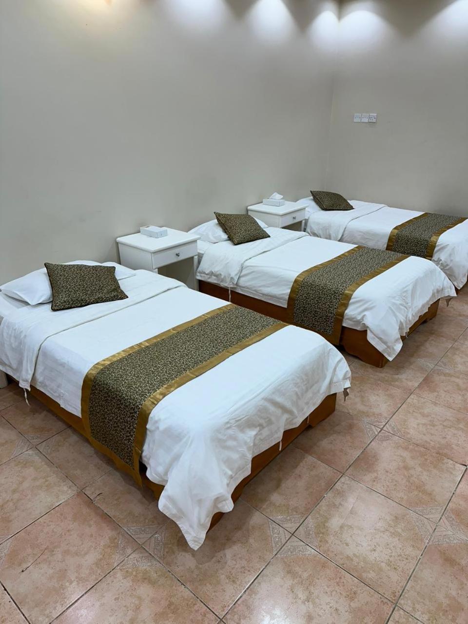 فندق ادوماتو Adomato Hotel Dawmat al-Jandal Exterior photo