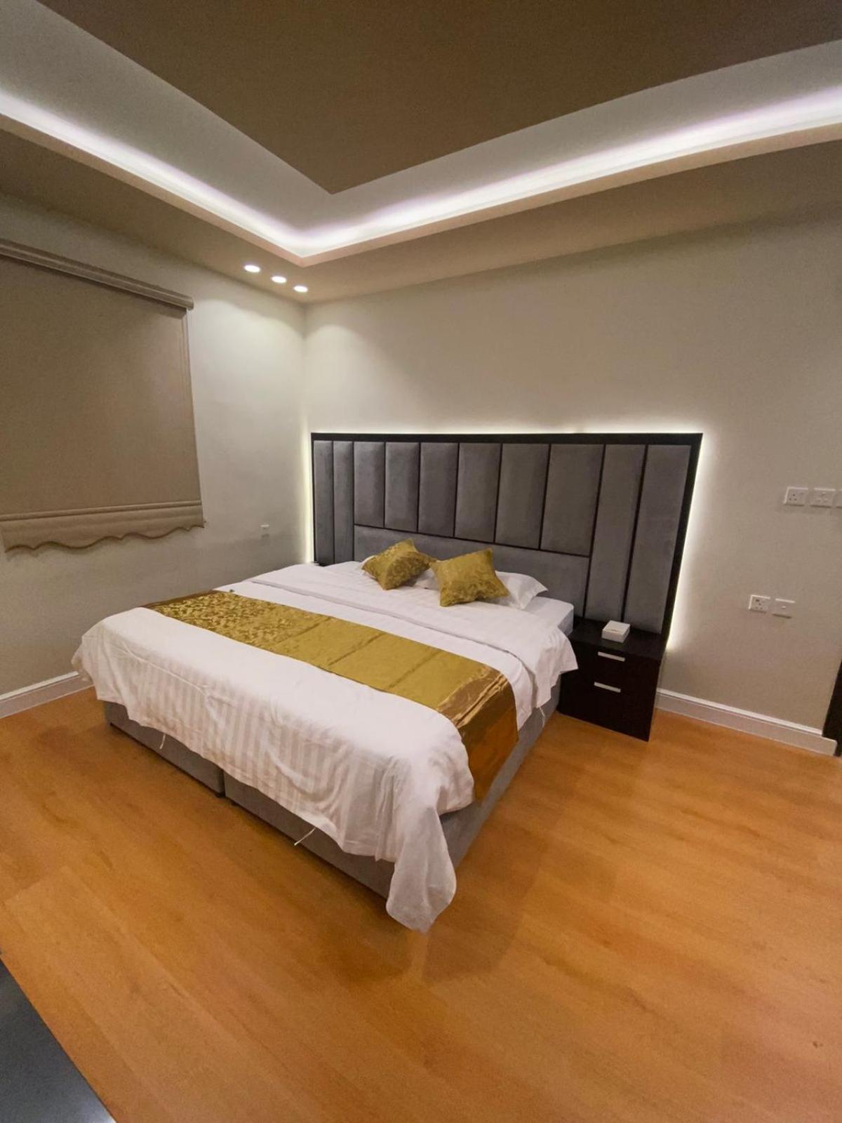 فندق ادوماتو Adomato Hotel Dawmat al-Jandal Exterior photo